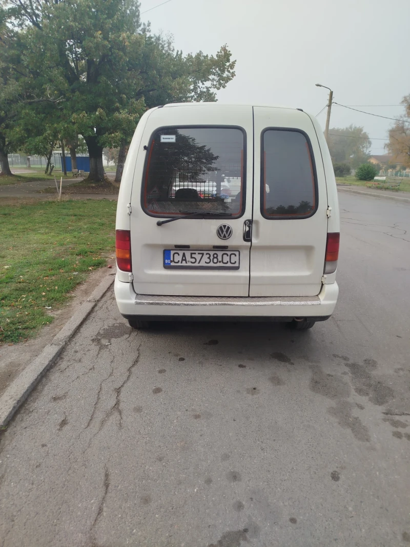 VW Caddy, снимка 3 - Автомобили и джипове - 47361305