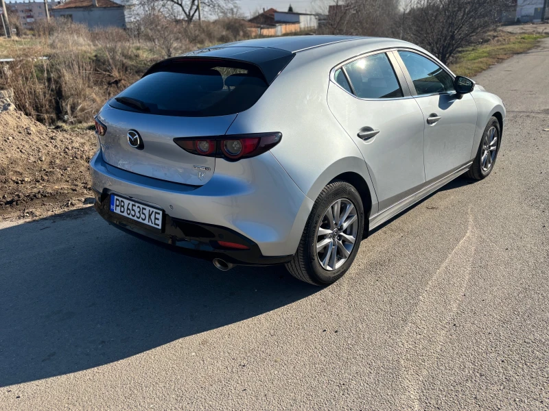 Mazda 3 Skyactiv-X / Хибрид, снимка 3 - Автомобили и джипове - 48337750