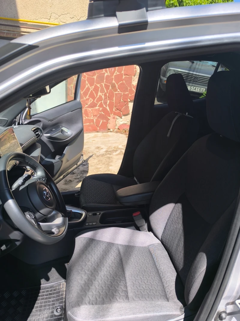 Toyota Yaris Cross 1.5 Hybrid, снимка 14 - Автомобили и джипове - 52488760