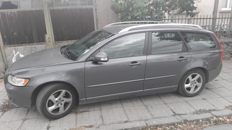 Volvo V50