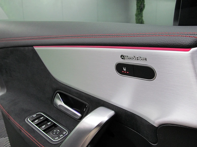 Mercedes-Benz CLA 220 AMG/DIGITAL/KeylessGo/ АМБИЕНТ СОБСТВЕН ЛИЗИНГ, снимка 15 - Автомобили и джипове - 52377408