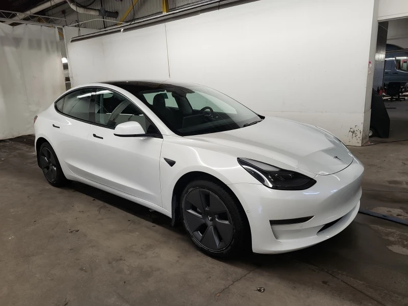 Tesla Model 3 STANDART RANGE PLUS* * CARFAX * * АВТО КРЕДИТ * * , снимка 2 - Автомобили и джипове - 52427458