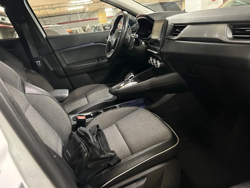 Renault Captur Hybrid Plug in E-Tech * 22г * 78000км* 80km на ТОК, снимка 10 - Автомобили и джипове - 52457953