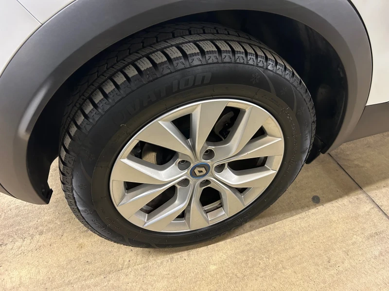 Renault Captur Hybrid Plug in E-Tech * 22г * 78000км* 80km на ТОК, снимка 8 - Автомобили и джипове - 52457953