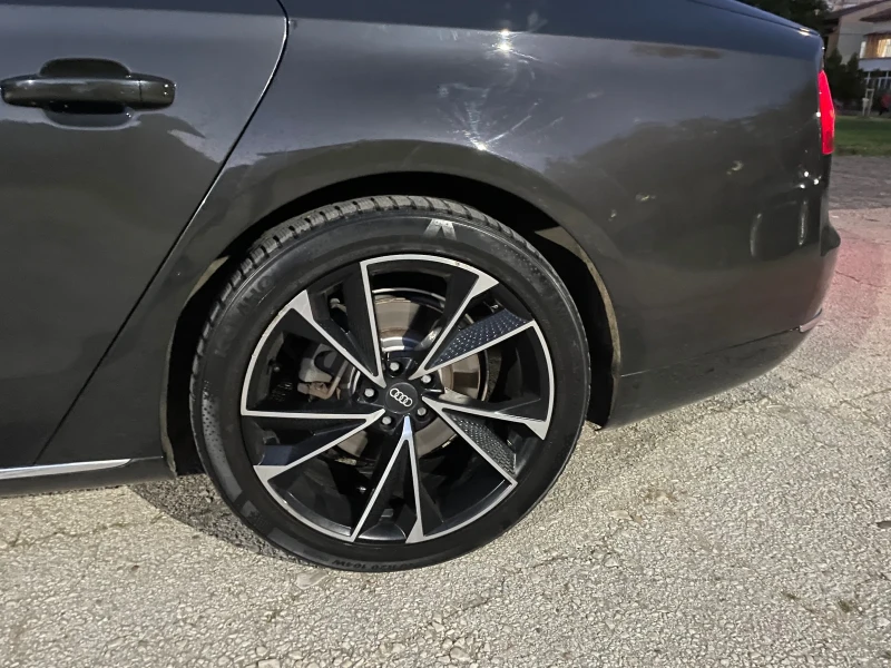 Audi A8, снимка 13 - Автомобили и джипове - 52587034