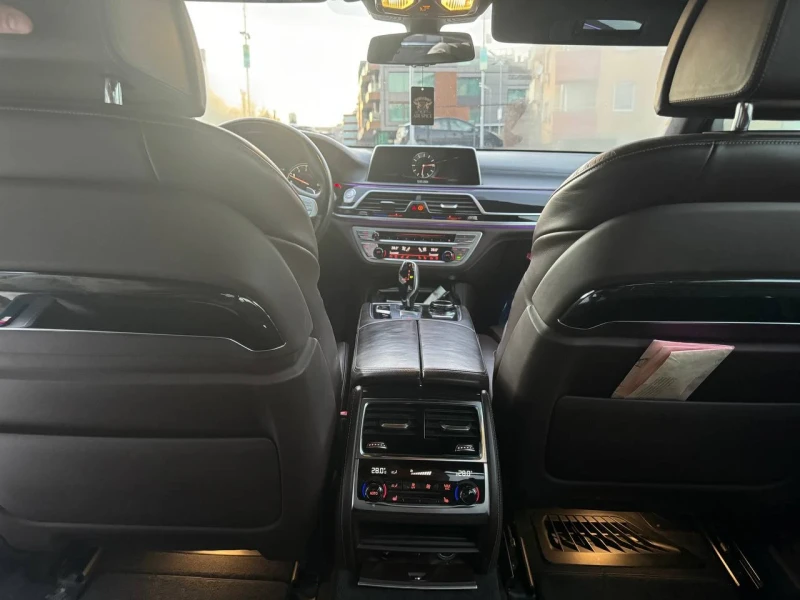 BMW 750 Individual , снимка 7 - Автомобили и джипове - 53271333