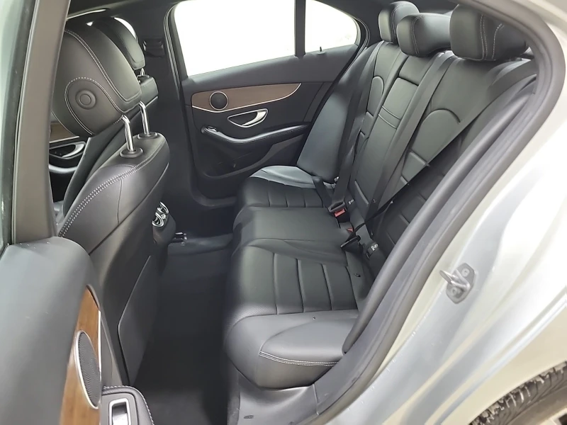 Mercedes-Benz C 300 FACE * * CARFAX * * АВТО КРЕДИТ * * , снимка 10 - Автомобили и джипове - 53395389