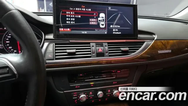 Audi A6 3.0 TDI Quattro, снимка 11 - Автомобили и джипове - 54320257