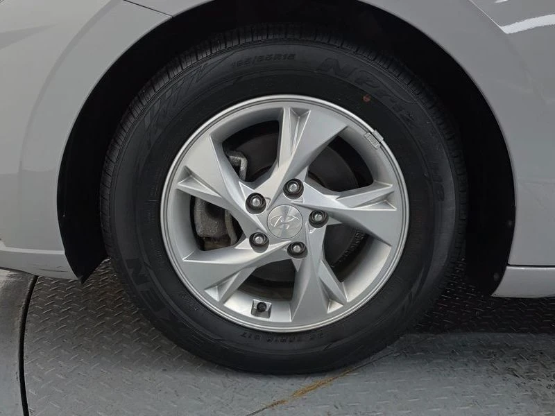 Hyundai Elantra 1.6| 121к.с.| ВКЛ.ТЕХНОТЕСТ, снимка 5 - Автомобили и джипове - 55402188