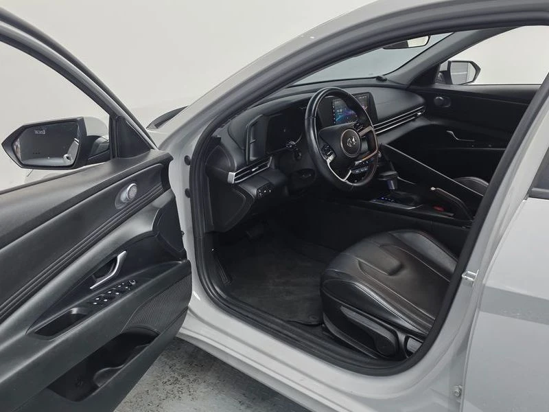 Hyundai Elantra 1.6| 121к.с.| ВКЛ.ТЕХНОТЕСТ, снимка 10 - Автомобили и джипове - 55402188
