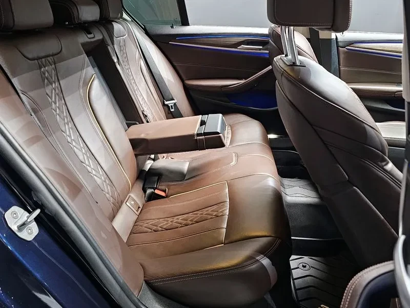 BMW 520 d-Luxury- САМО 30% АВАНС, снимка 12 - Автомобили и джипове - 55740806