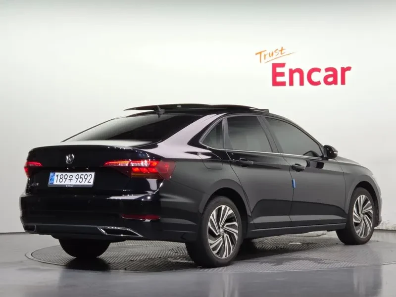 VW Jetta 1.4TSI PRESTIGE, снимка 2 - Автомобили и джипове - 56161910