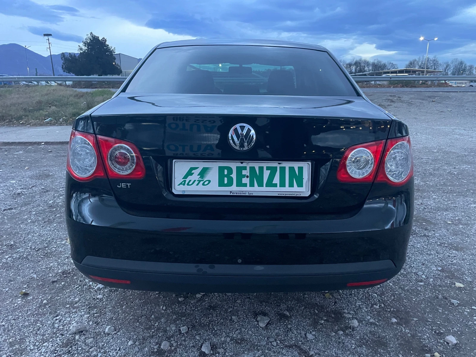 VW Jetta 1.6i-102-TOP-ITALiA - изображение 8