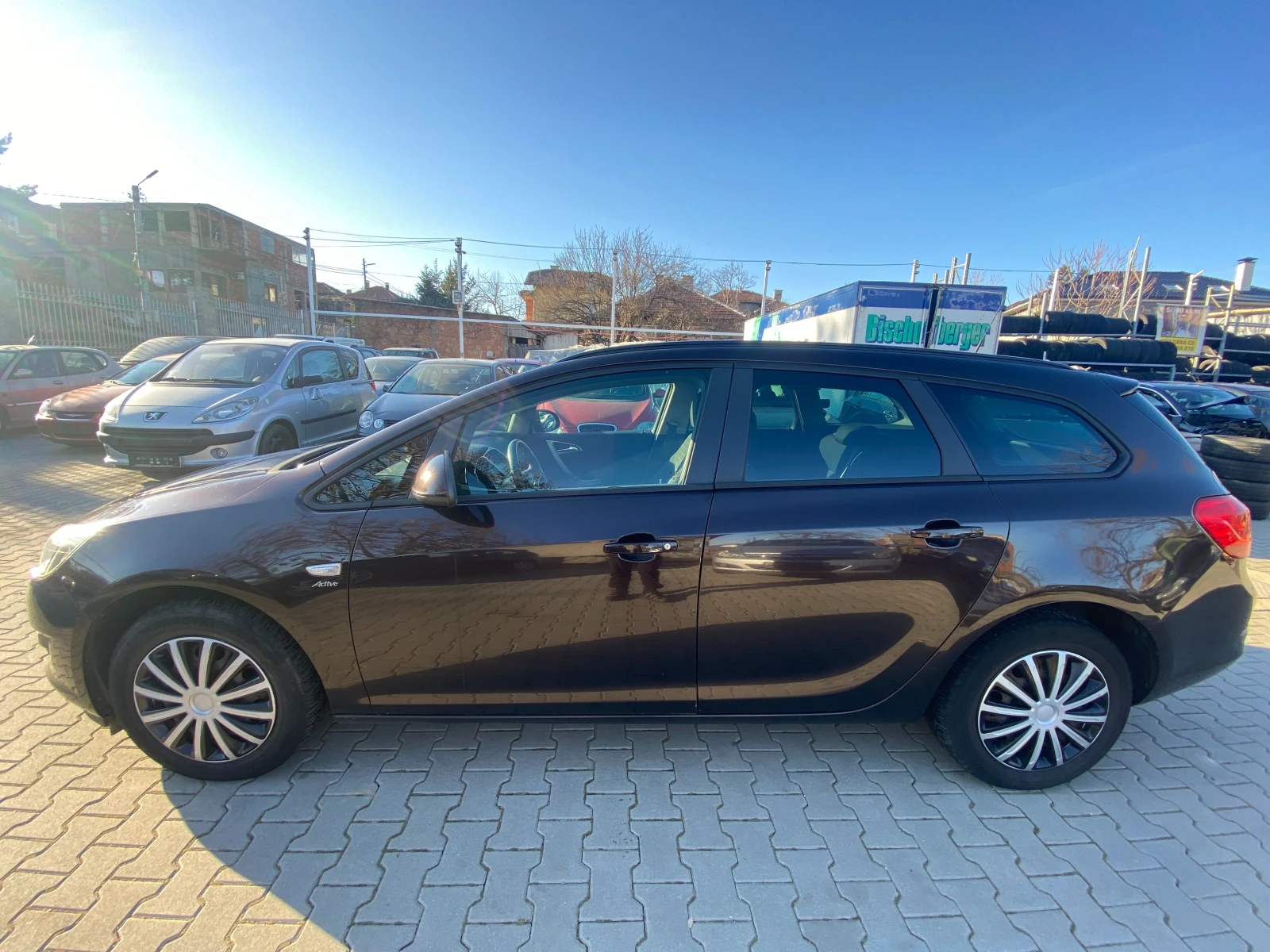 Opel Astra 1.7 цдти 110к.с - изображение 2