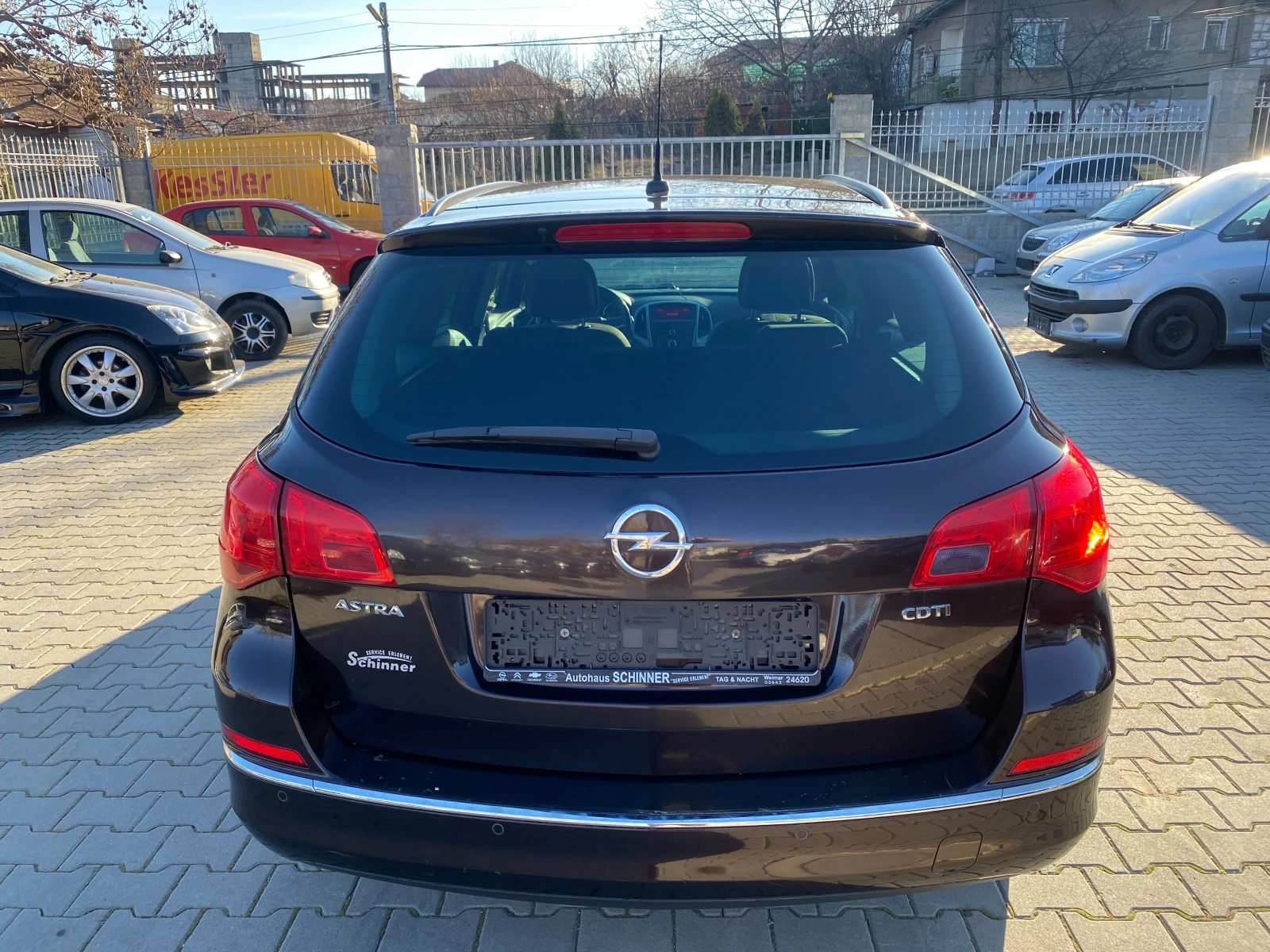 Opel Astra 1.7 цдти 110к.с - изображение 4