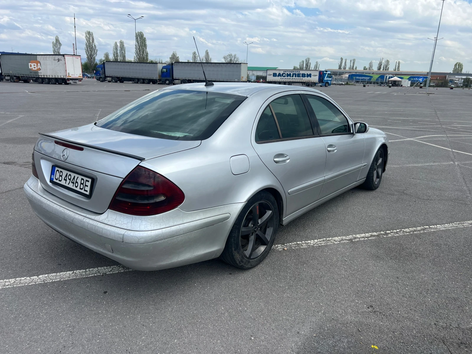 Mercedes-Benz E 200 CDI - изображение 2