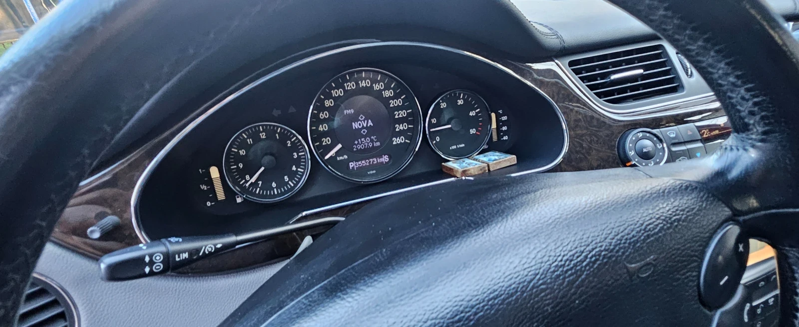 Mercedes-Benz CLS 320  - изображение 7