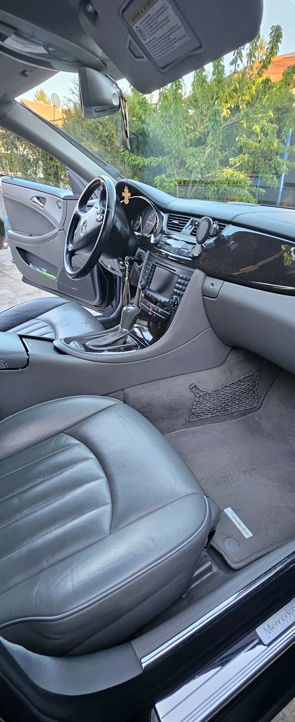 Mercedes-Benz CLS 320  - изображение 4