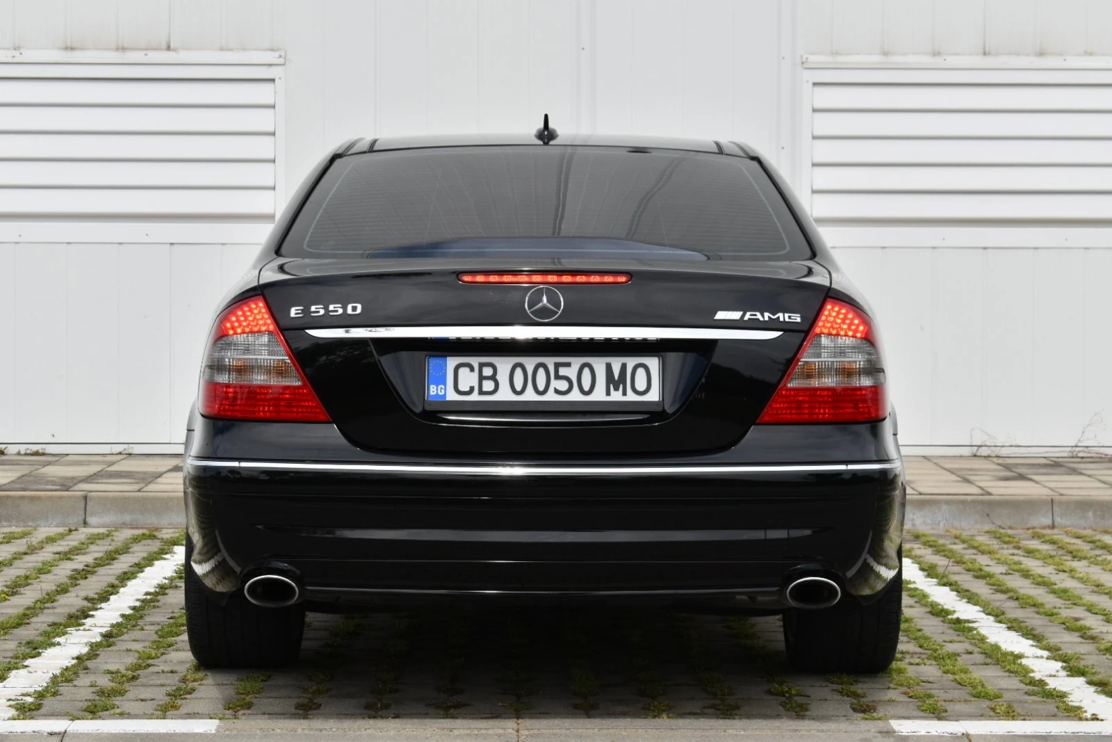 Mercedes-Benz E 500 388 - изображение 8