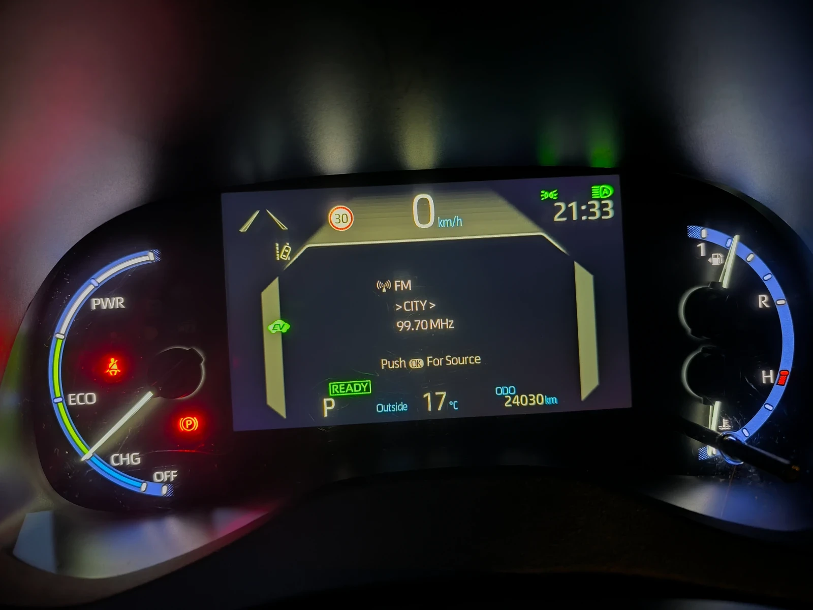 Toyota Yaris Cross 1.5 Hybrid - изображение 7