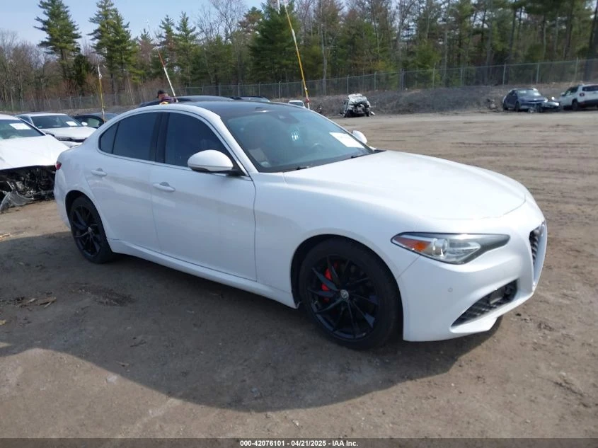 Alfa Romeo Giulia 2017 ALFA ROMEO GIULIA RWD - изображение 2