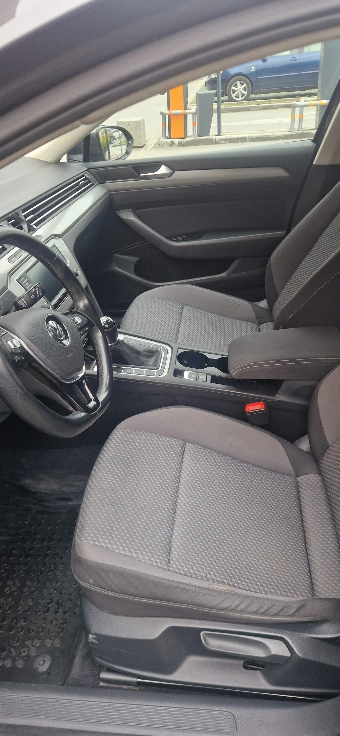 VW Passat | Mobile.bg   6