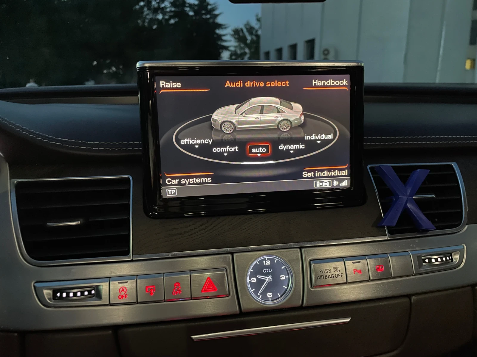 Audi A8 | Mobile.bg � ����������� 8