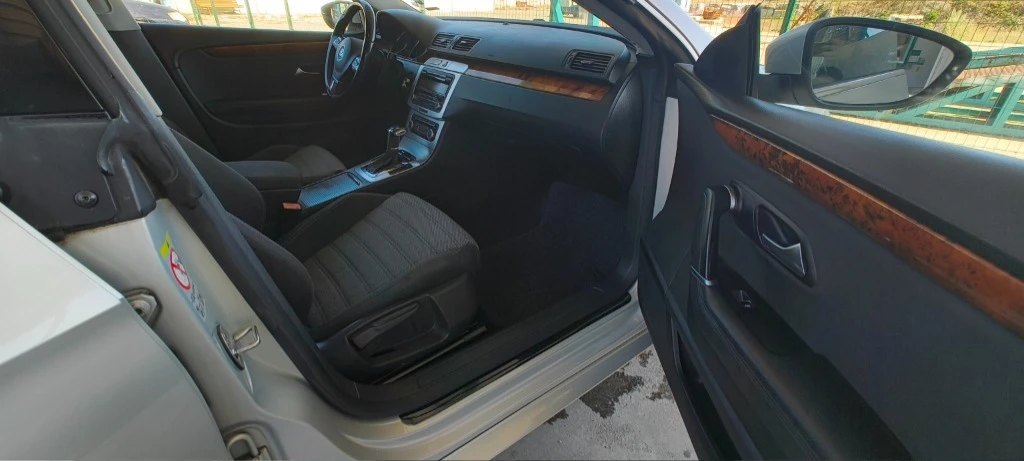 VW Passat CC - изображение 6