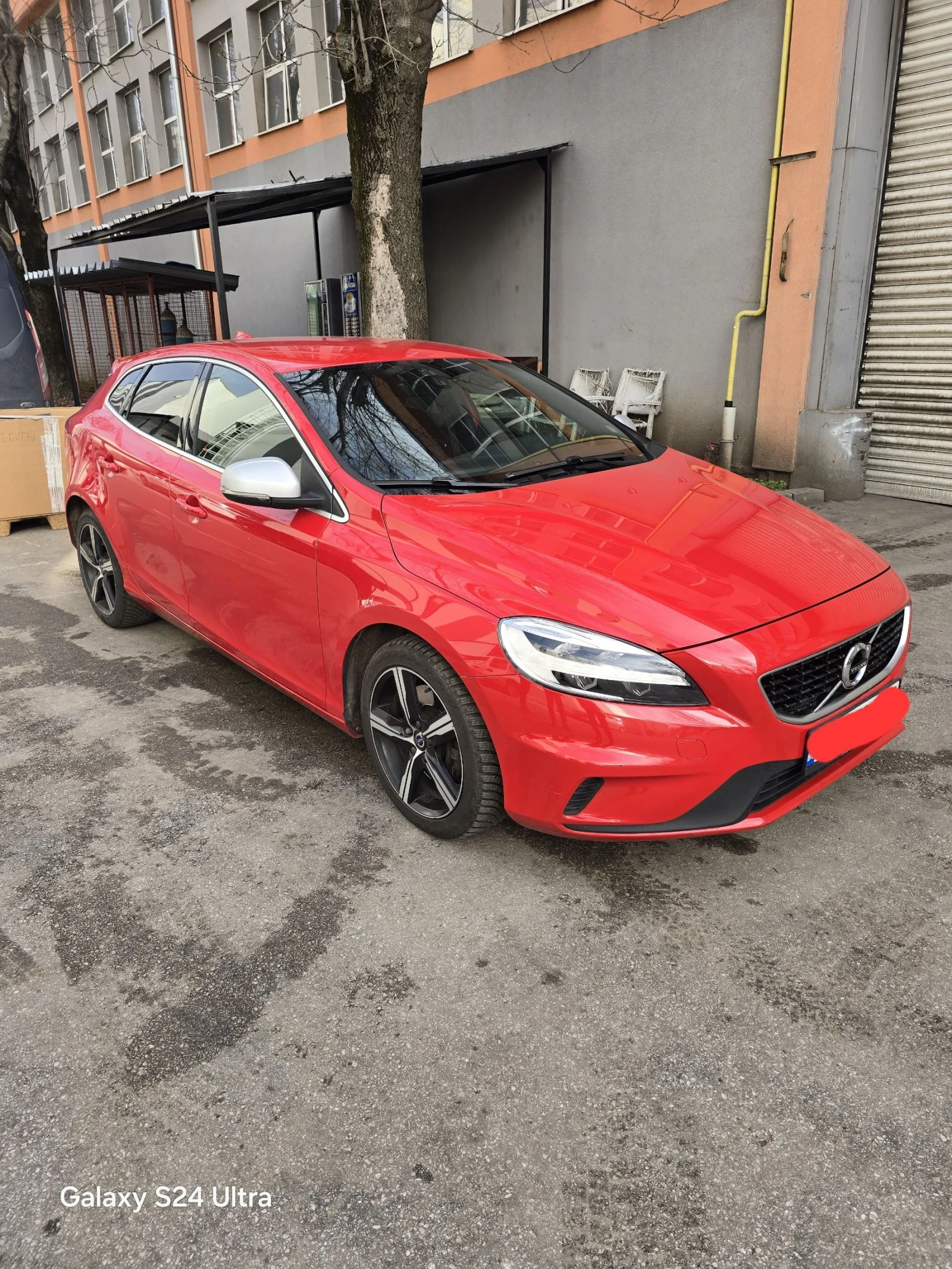 Volvo V40  - изображение 3