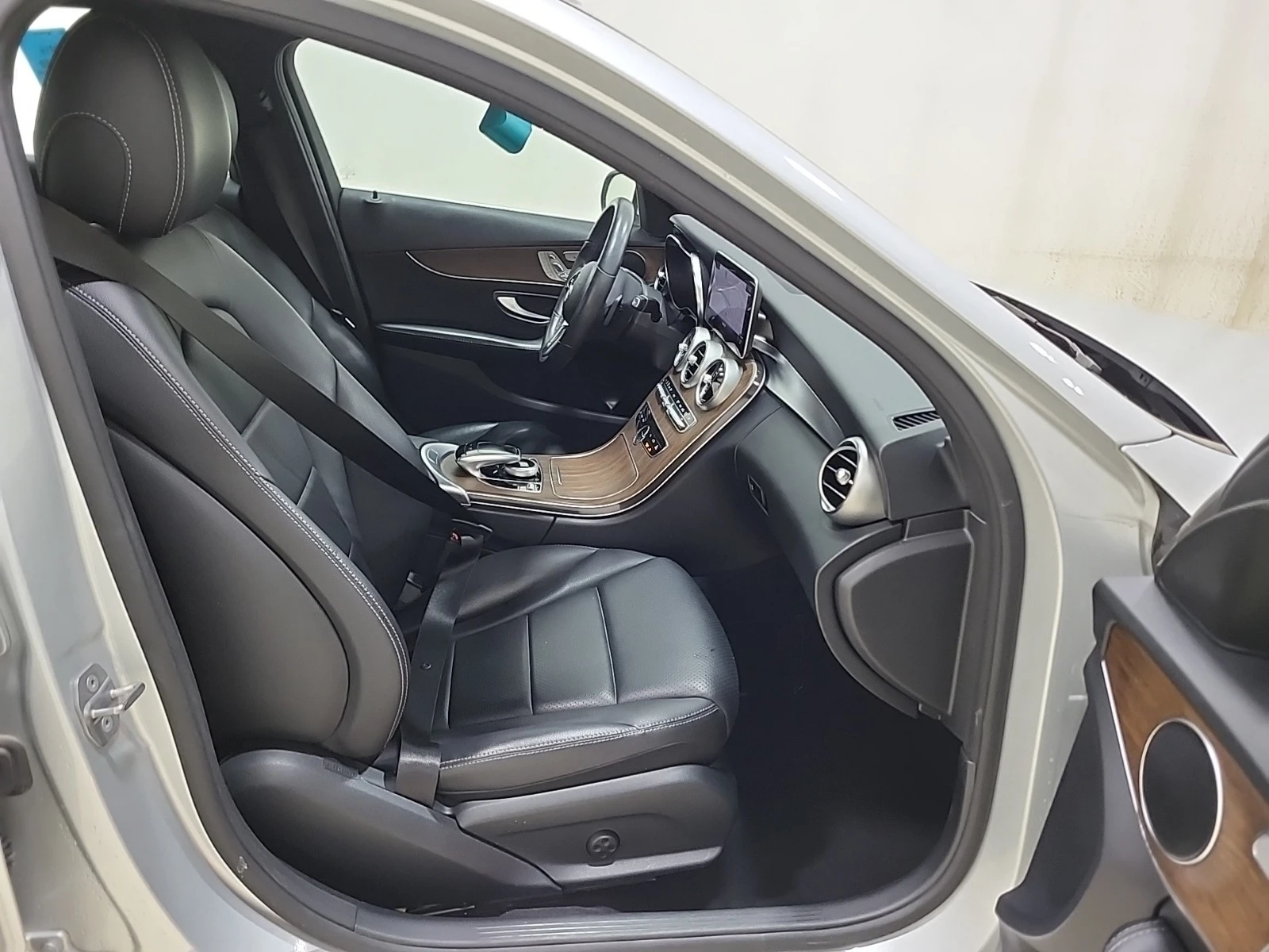 Mercedes-Benz C 300 FACE * * CARFAX * * АВТО КРЕДИТ * *  - изображение 9