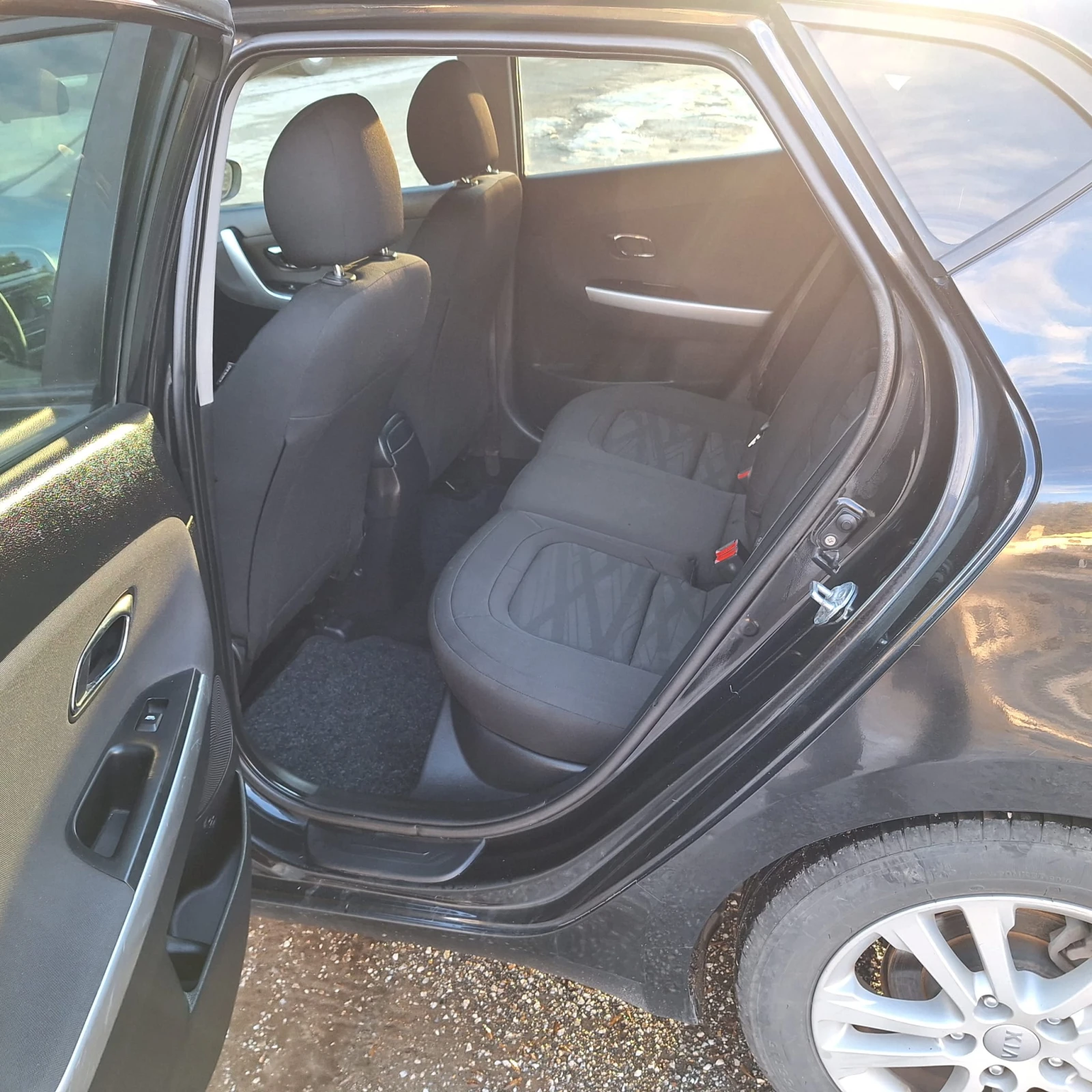 Kia Ceed 1.4CRDI  | Mobile.bg � ����������� 10