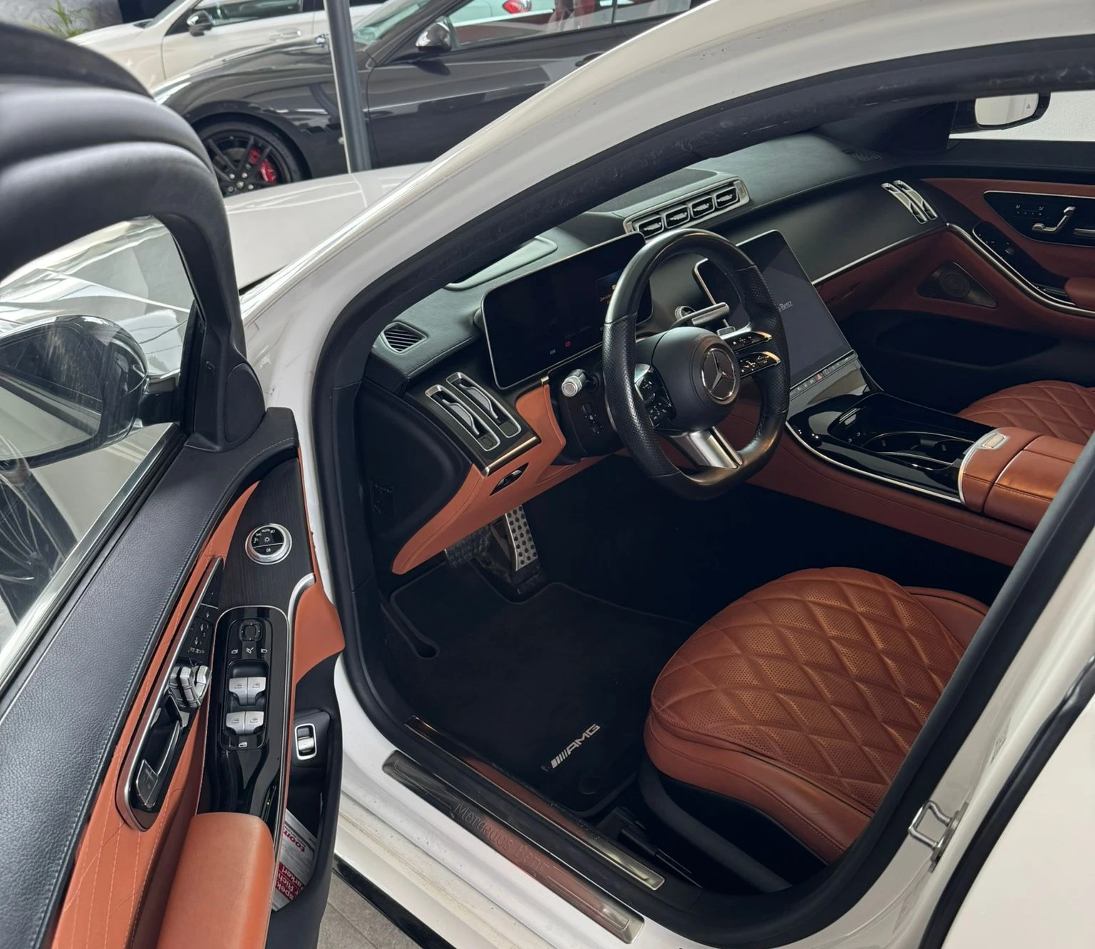 Mercedes-Benz S 400 d 4MATIC AMG-Line Long, снимка 5 - Автомобили и джипове - 53996183