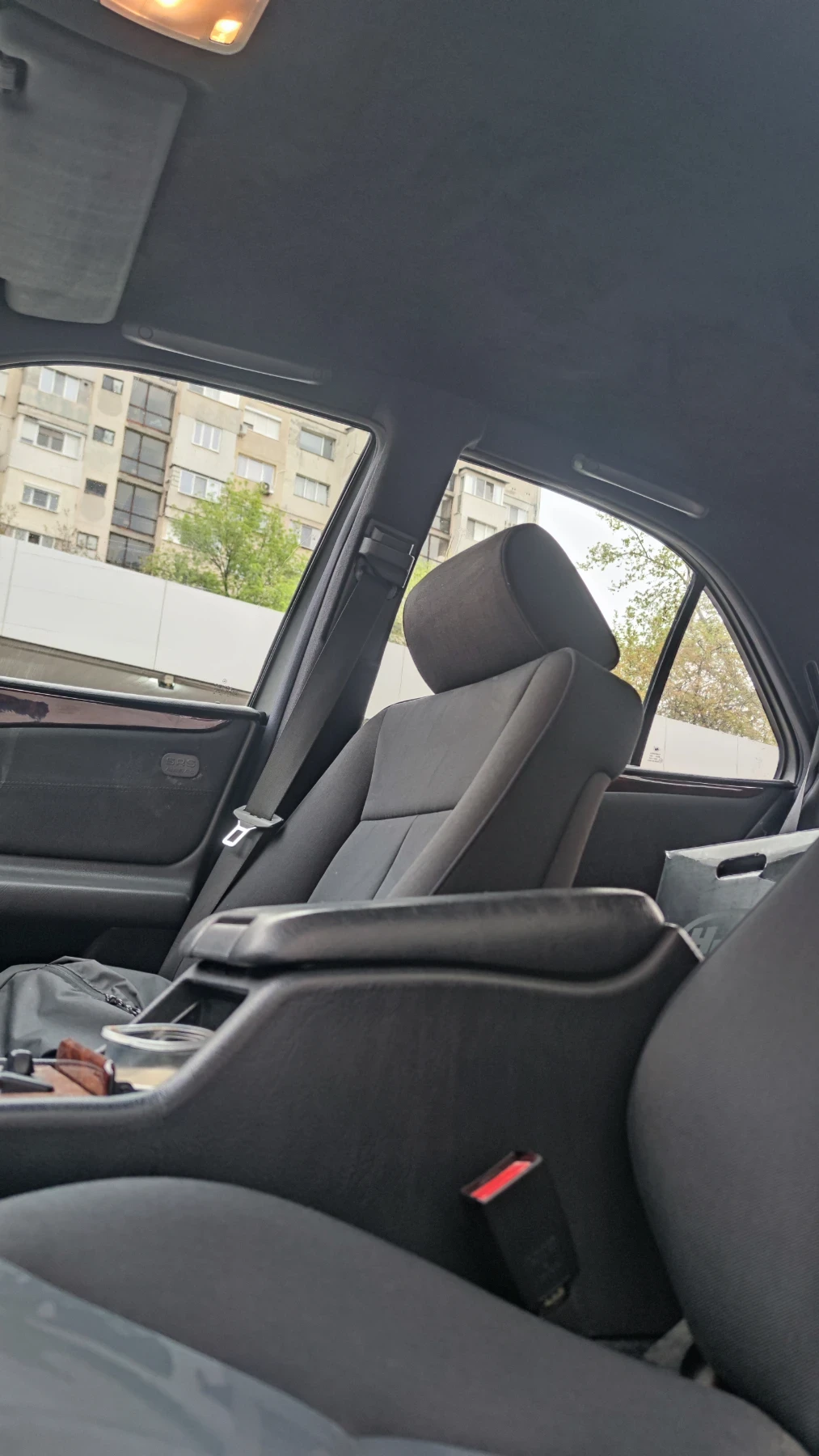 Mercedes-Benz E 250, снимка 4 - Автомобили и джипове - 54220947