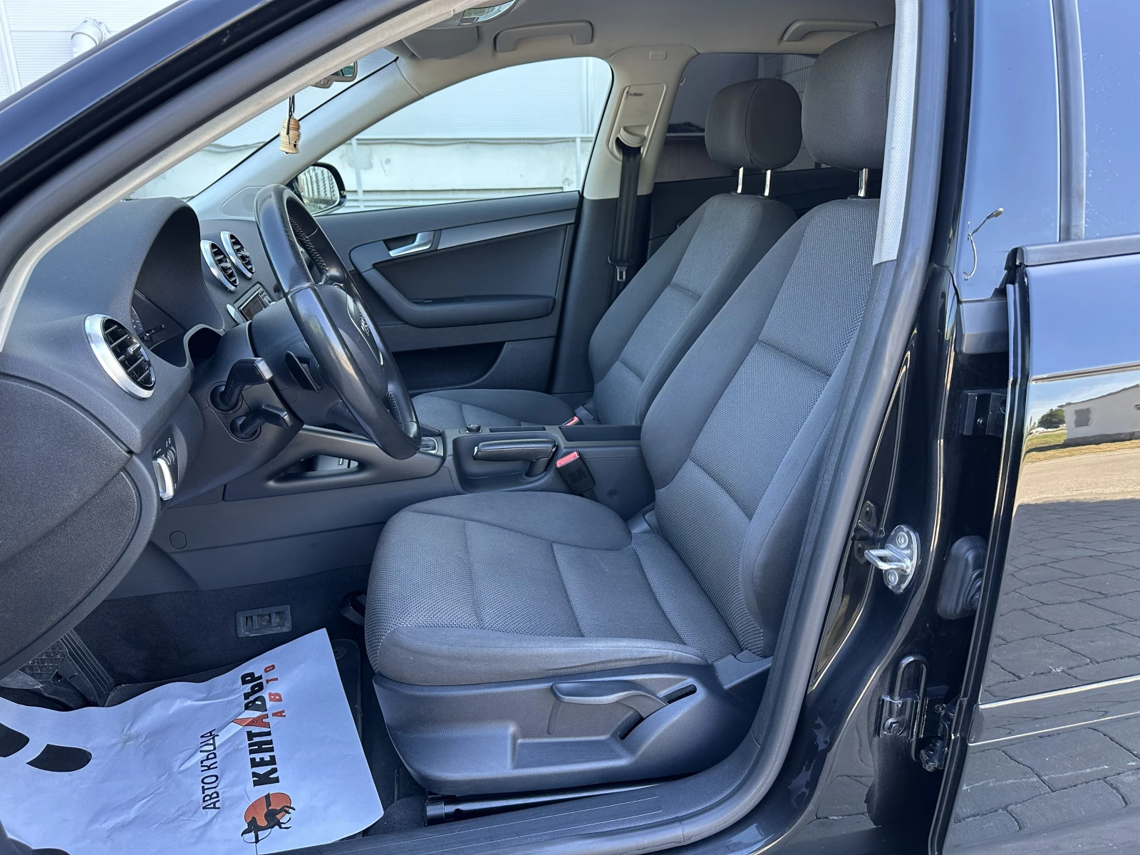 Audi A3 Автоматик, снимка 9 - Автомобили и джипове - 54353536