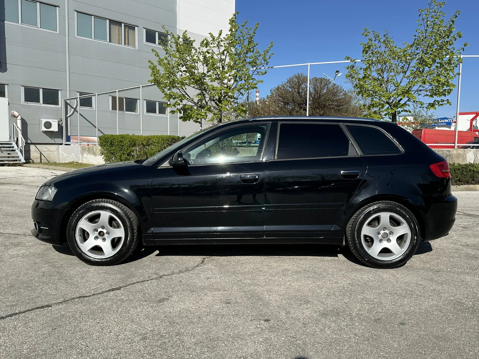 Audi A3 Автоматик, снимка 2 - Автомобили и джипове - 54353536