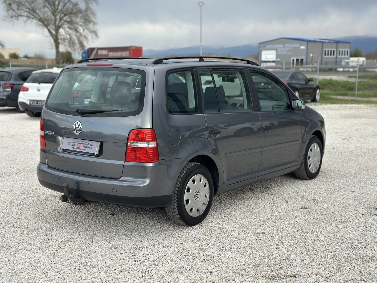 VW Touran 1.6 | 102 к.с., снимка 5 - Автомобили и джипове - 54357936