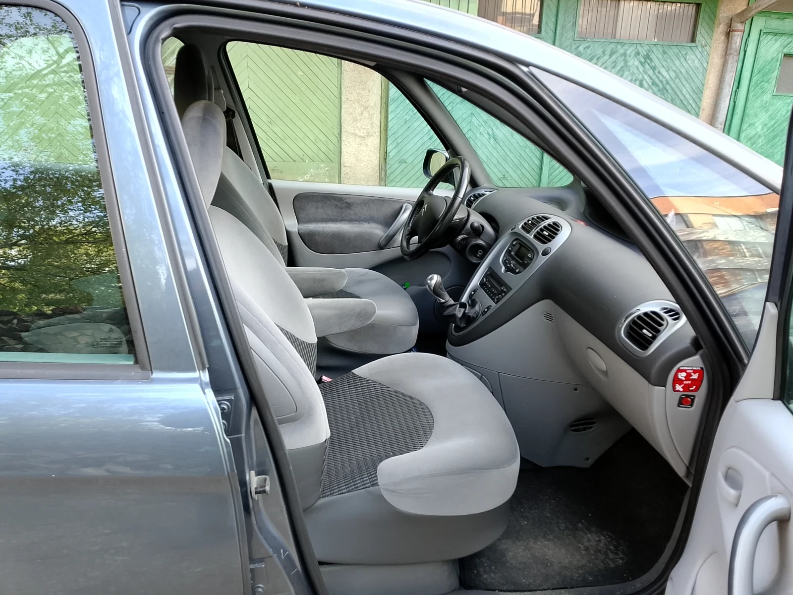 Citroen Xsara picasso, снимка 6 - Автомобили и джипове - 54436676