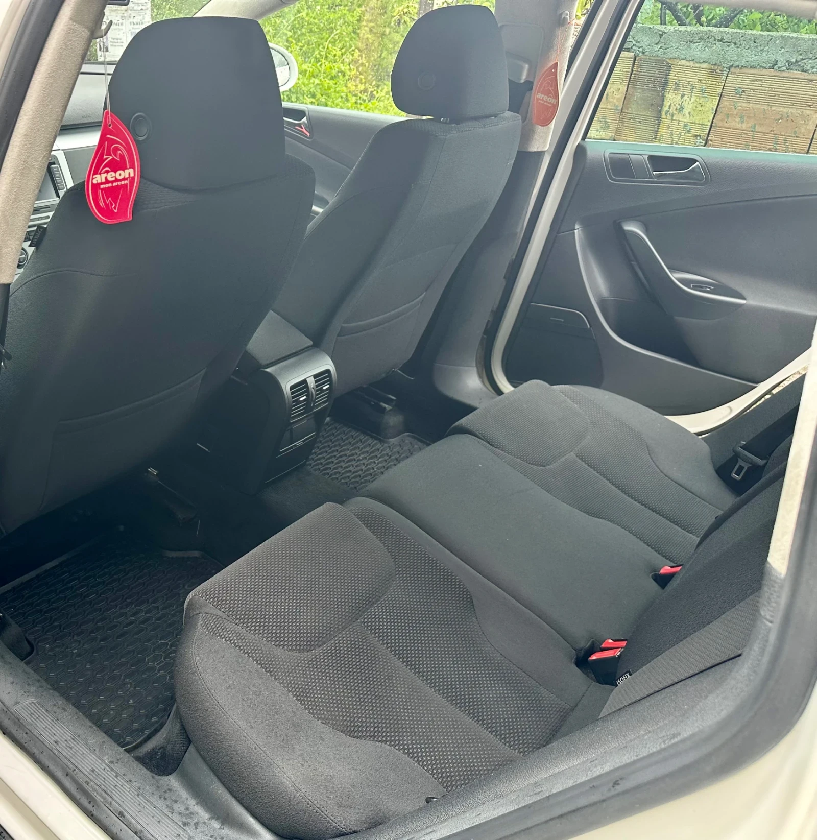 VW Passat 2.0 TDI - BMP.  Highline - TOP Състояние !, снимка 12 - Автомобили и джипове - 54592605