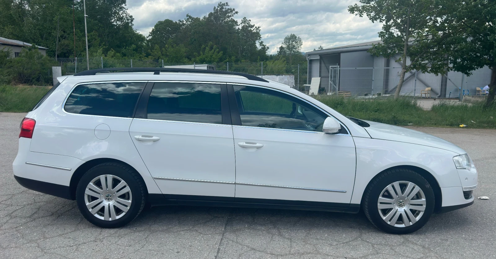 VW Passat 2.0 TDI - BMP.  Highline - TOP Състояние !, снимка 7 - Автомобили и джипове - 54592605