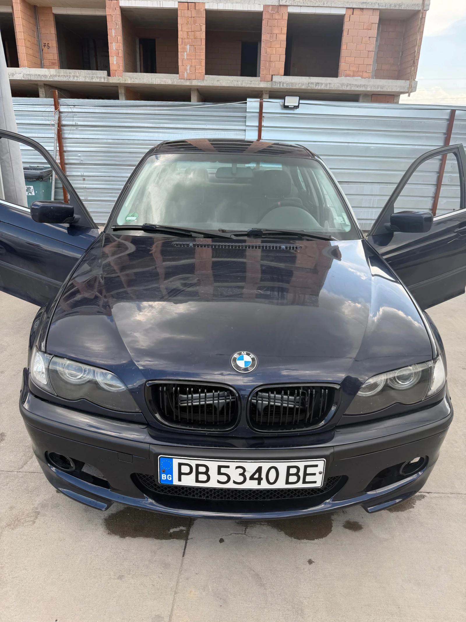 BMW 320