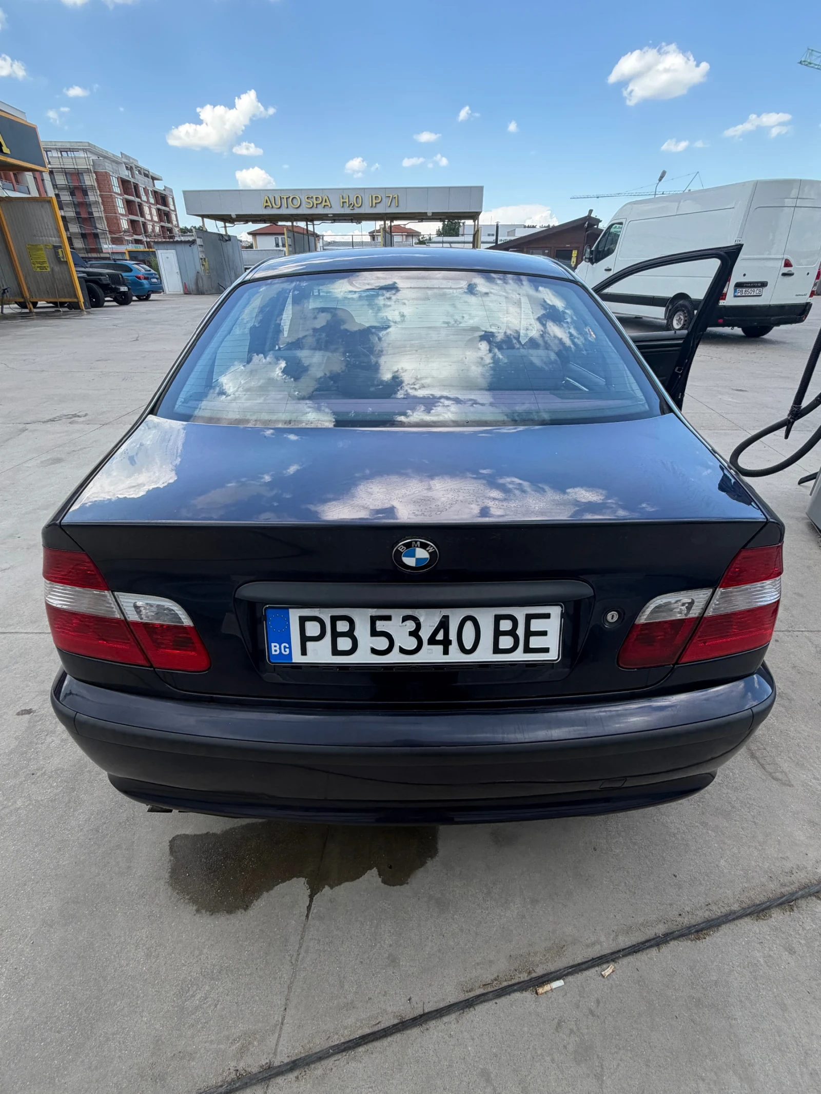 BMW 320, снимка 3 - Автомобили и джипове - 54702988