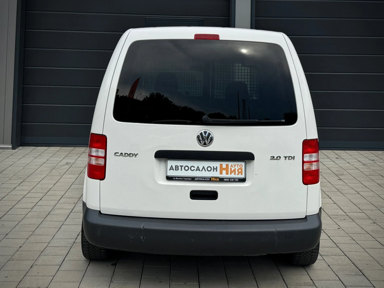 VW Caddy 2.0TDI * NAVI* Climatronic* ОБСЛУЖЕНО* , снимка 4 - Автомобили и джипове - 54870402