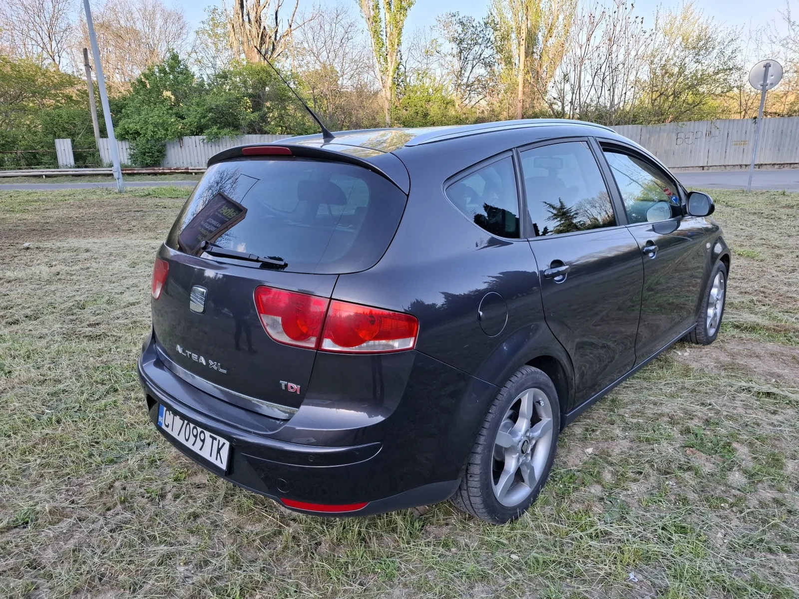 Seat Altea 2.0 TDI XL, снимка 6 - Автомобили и джипове - 55171269