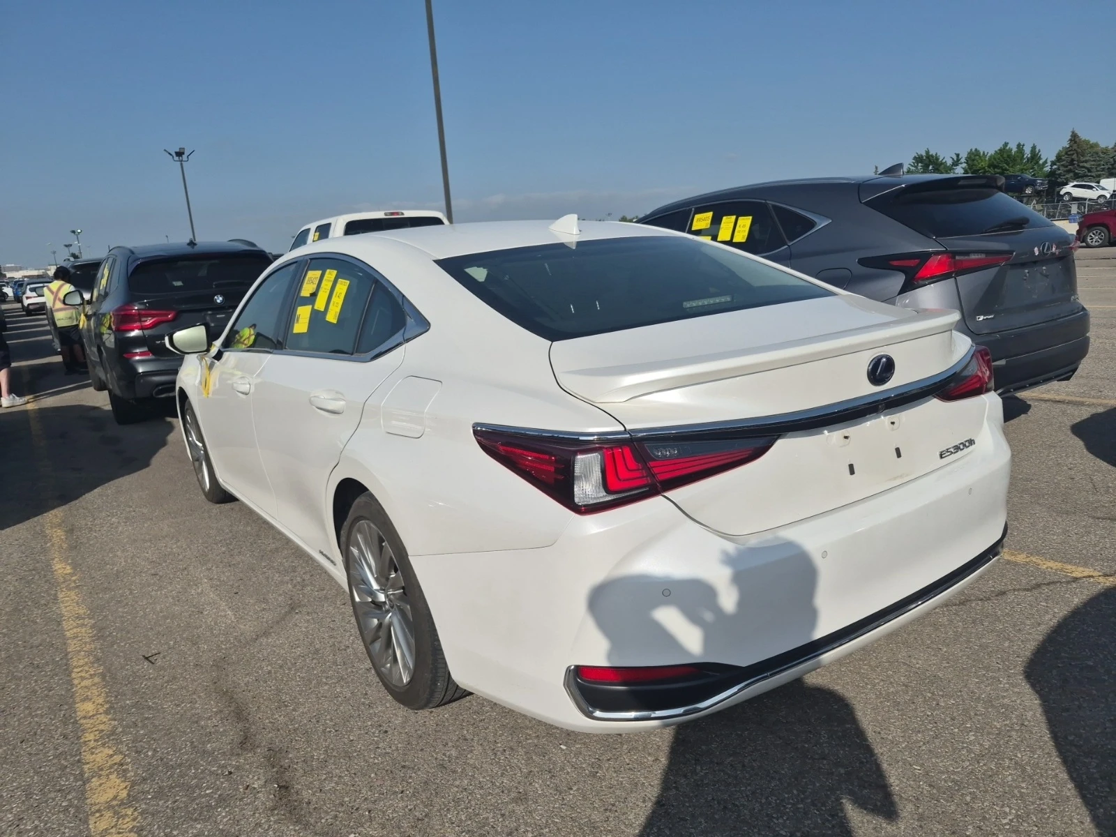 Lexus ES 300 HYBRID FWD * * CARFAX * * ���� ������ * *  | Mobile.bg � ����������� 4