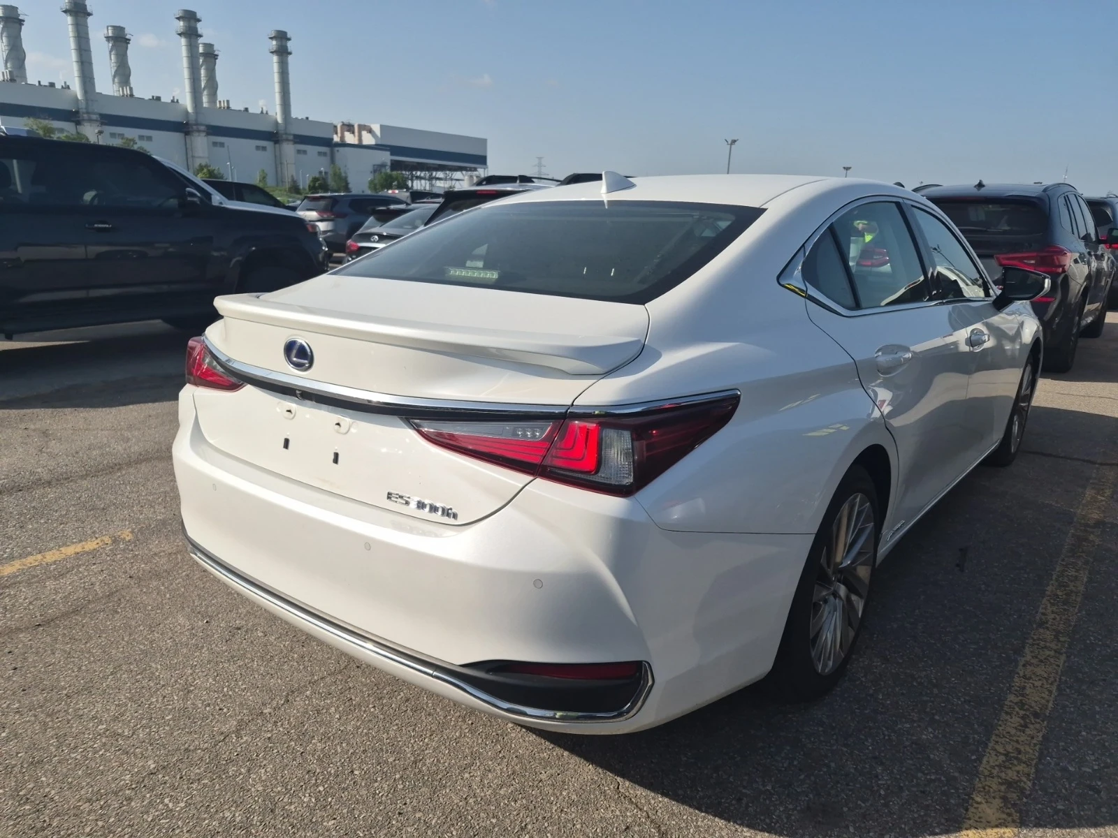 Lexus ES 300 HYBRID FWD * * CARFAX * * ���� ������ * *  | Mobile.bg � ����������� 3