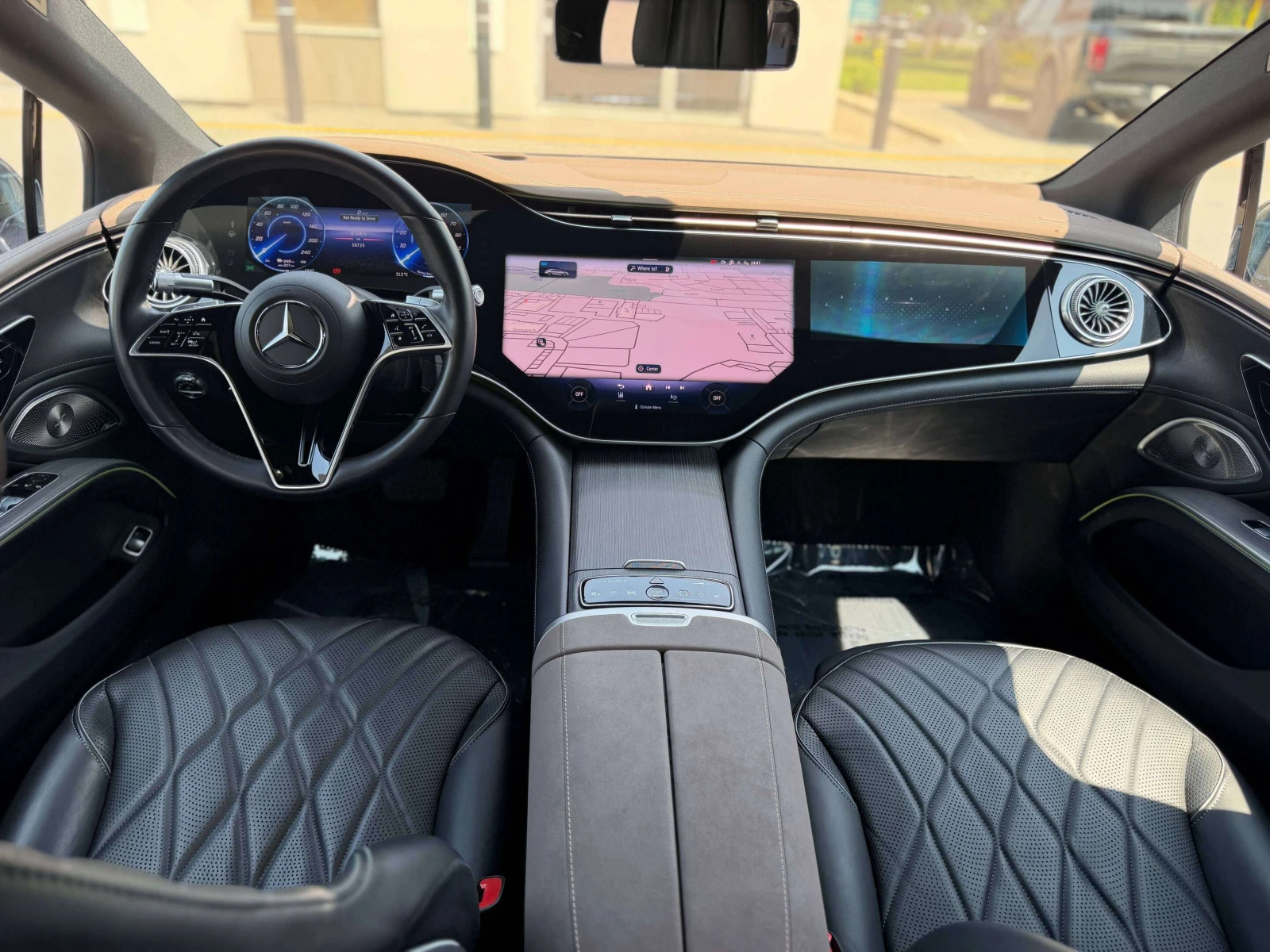 Mercedes-Benz EQS  580! EDITION 1! HIGHLY OPTIONED! * CARFAX * a, снимка 15 - Автомобили и джипове - 56066295