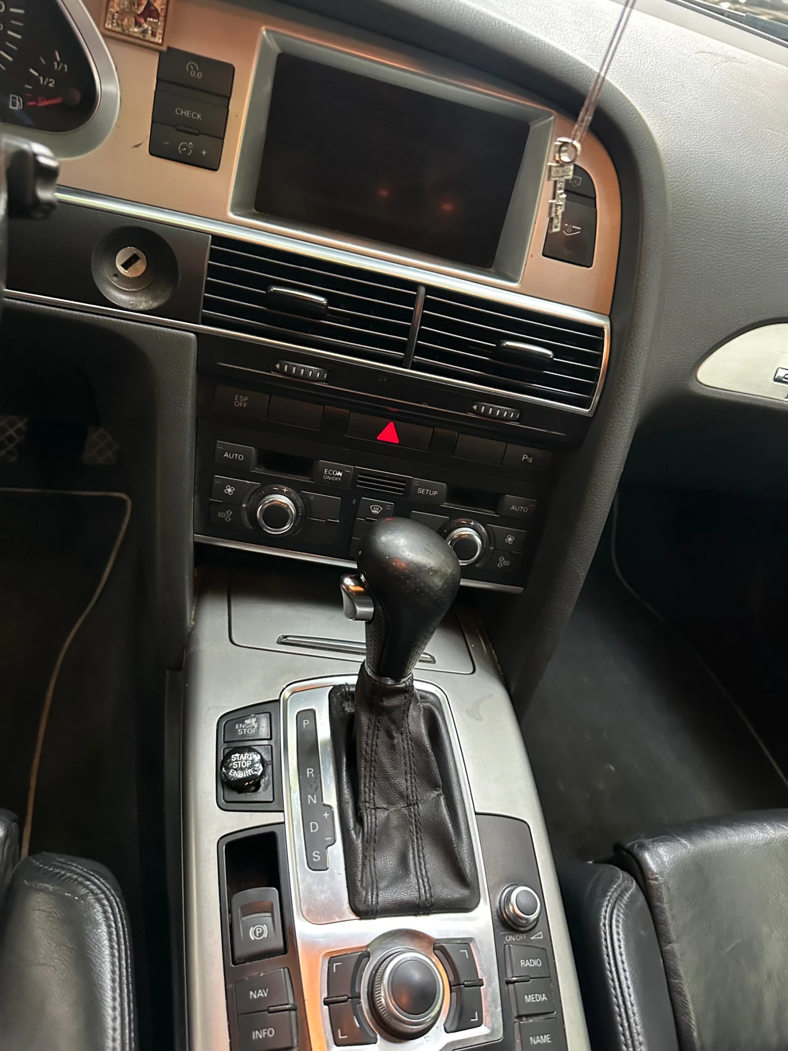 Audi A6 S LINE, снимка 7 - Автомобили и джипове - 56276556