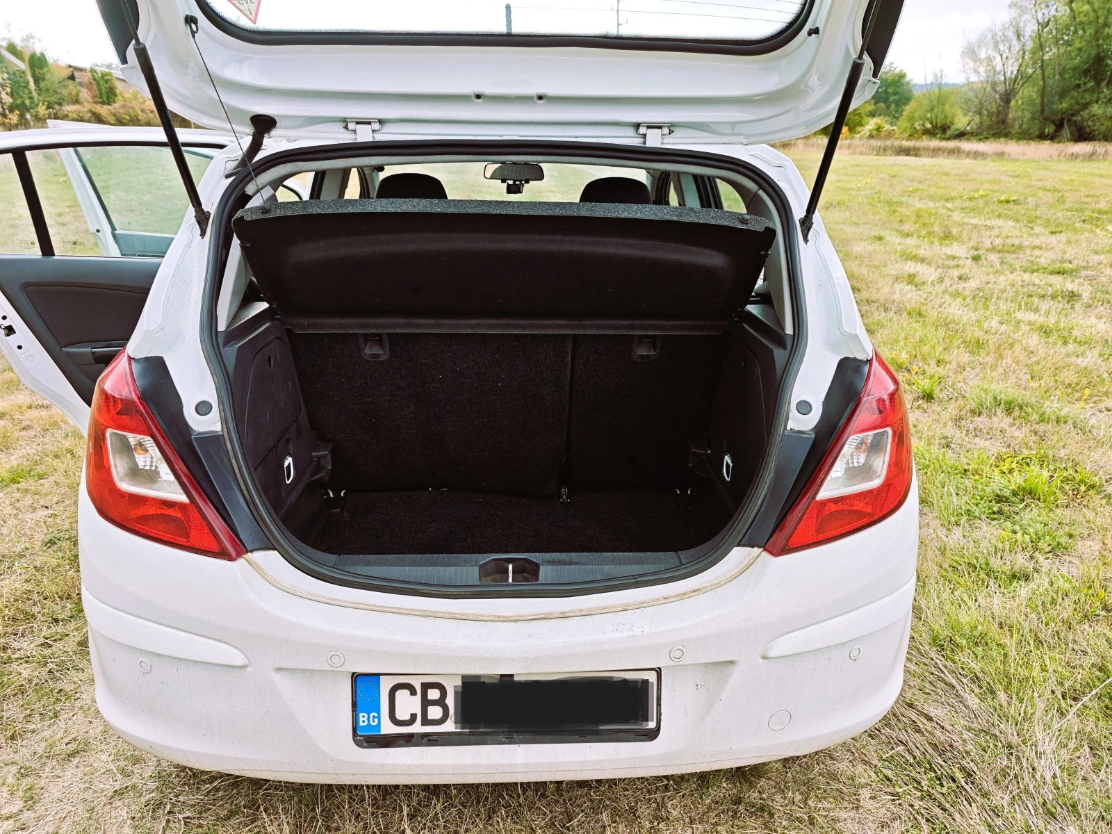 Opel Corsa 1.4 ГАЗ Active, снимка 5 - Автомобили и джипове - 56557682