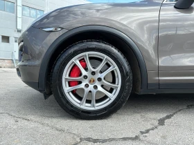 Porsche Cayenne Turbo 4.8i 500 к.с. Газ/бензин/Бартер/Лизинг, снимка 8