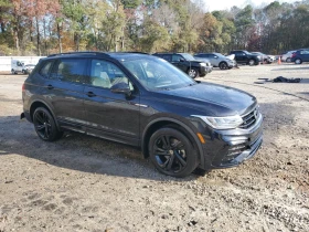 VW Tiguan R-LINE BLACK* Pano* Dig.Tablo* Keyless* , снимка 4